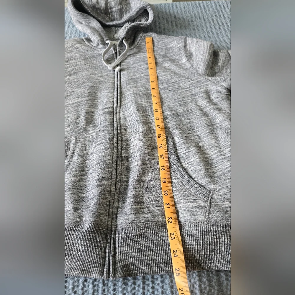 GAP Heather Gray Hooded Sweatshirt With Sherpa Lining Sz. Large